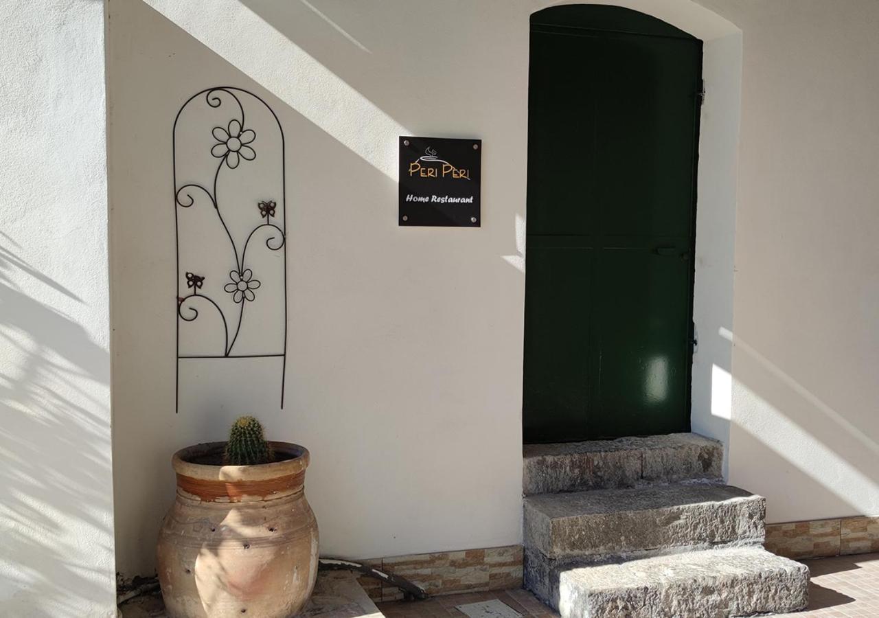 Peri Peri Guest House Mascali Ngoại thất bức ảnh